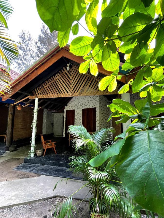 New Roy Guest House Kalkudah  Eksteriør bilde