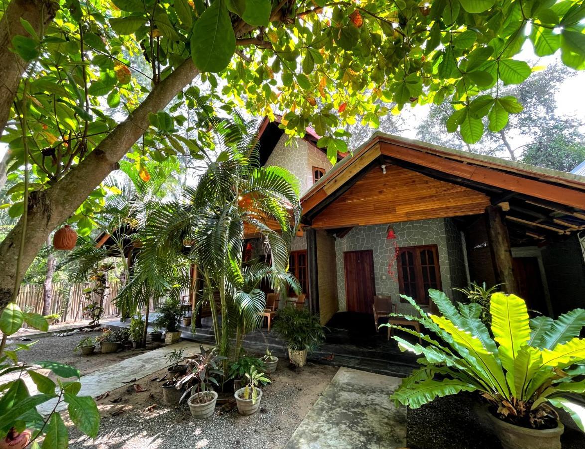 New Roy Guest House Kalkudah  Eksteriør bilde