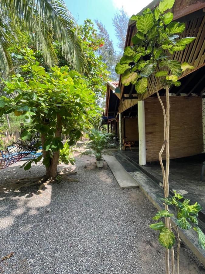 New Roy Guest House Kalkudah  Eksteriør bilde