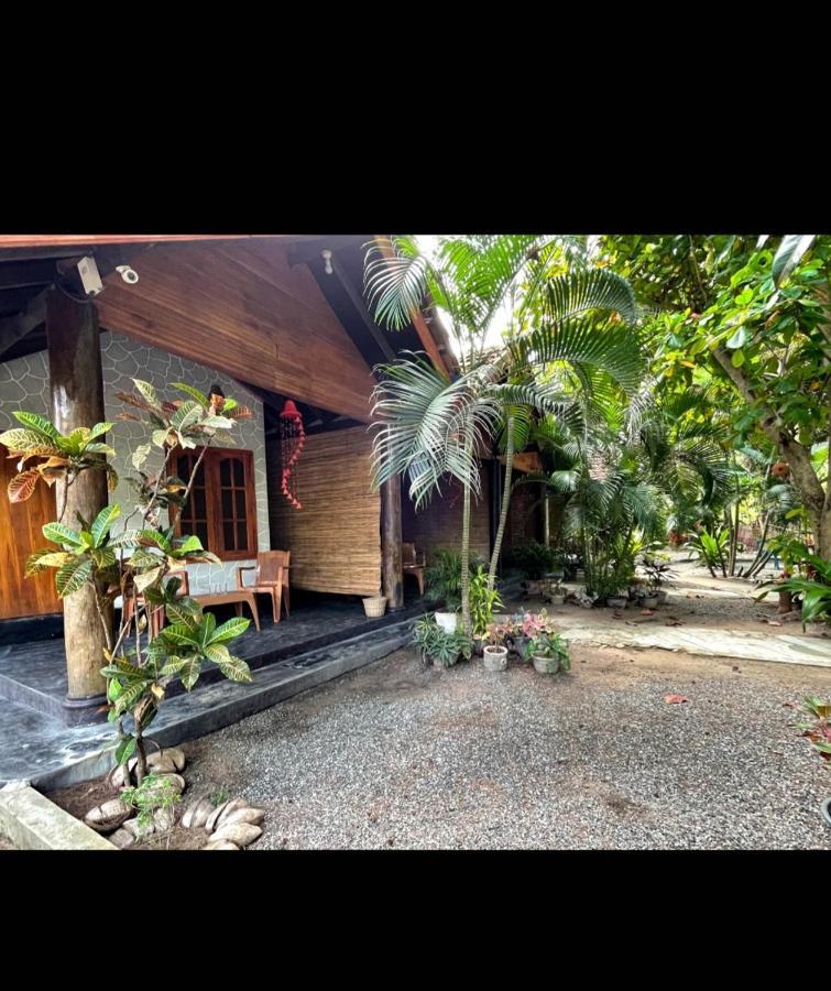New Roy Guest House Kalkudah  Eksteriør bilde
